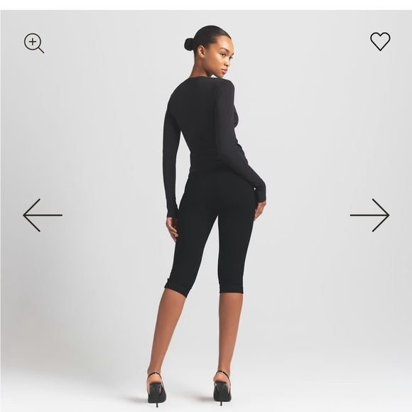 SKIMS Fits Everybody Plunge Long Sleeve Top, Onyx - Picture 2 of 5